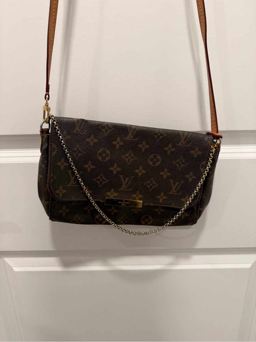 Louis Vuitton Monogram Canvas Crossbody with Gold Chain